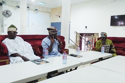 A picture of the newly elected leadership, Chief Alhaji Tunde Azeez during the meeting